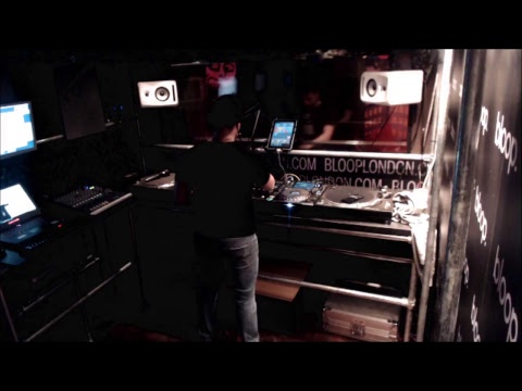 Revolver Radio Show w/ Dario Dea - 4.2.19