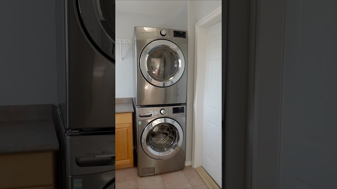 🏡 5808 Richfield Pl: Прекрасный дом в Белла-Виста с видом на озеро, возможностью строительства лю...