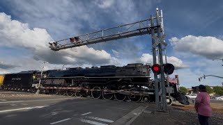 UP Big Boy 4014 coast 2 coast tour South - Ferrari Ranch Road Railroad Crossing, Lincoln California 