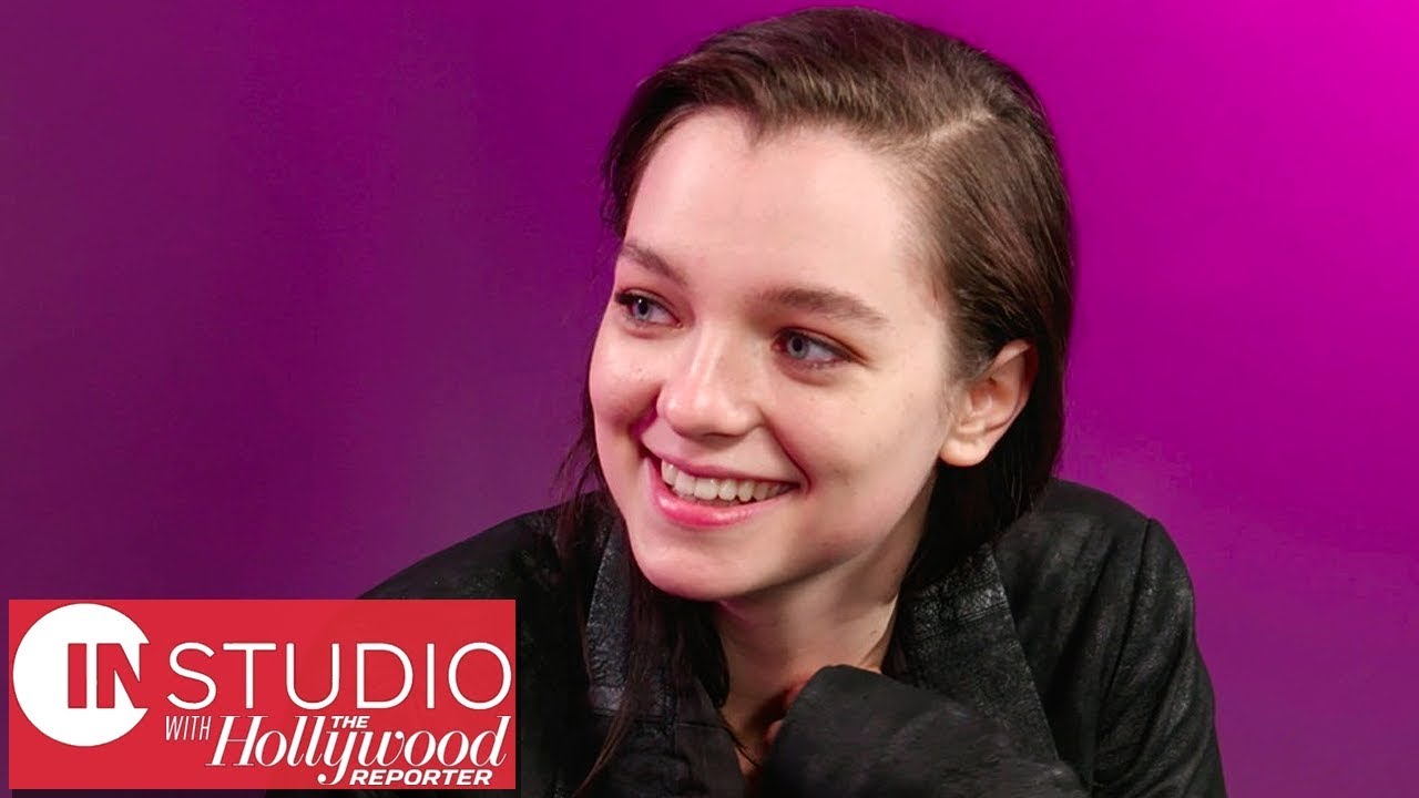 'Hanna' Star Esme Creed-Miles Talks Saoirse Ronan's Original Portrayal, Season 1 & More | In Studio