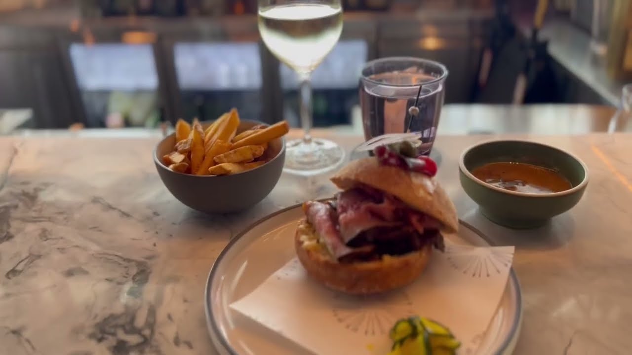 A Quick Escape: Sydney to Melbourne for the Weekend