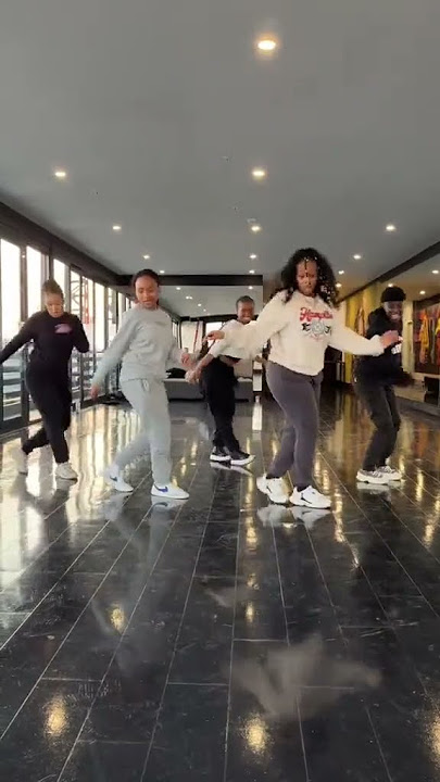 kavulungu dance 💃🎊 #kavulungu #kavulungudancechallange #amapiano #fypシ #fyptiktok #dance