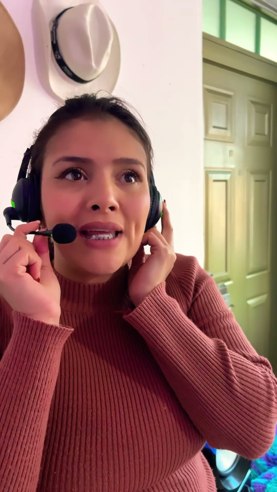 Cuando mi mamá me encarga algo ?#humor #cosasdefamilia #comedia #shortviral