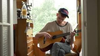 Video thumbnail of "Field Medic world premieres uuu in the sunroom with his eyes shut"