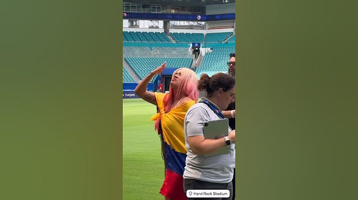 Karol G apoyando a la Selección Colombia en la final de la Copa América #karolg