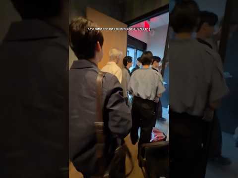 Someone Tries To Steal ENHYPEN S Bag Enhypen Enhypenmembers Kpop 