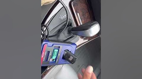 Programming key for 2006 BMW 325i in less than 5 mins using Autel im508