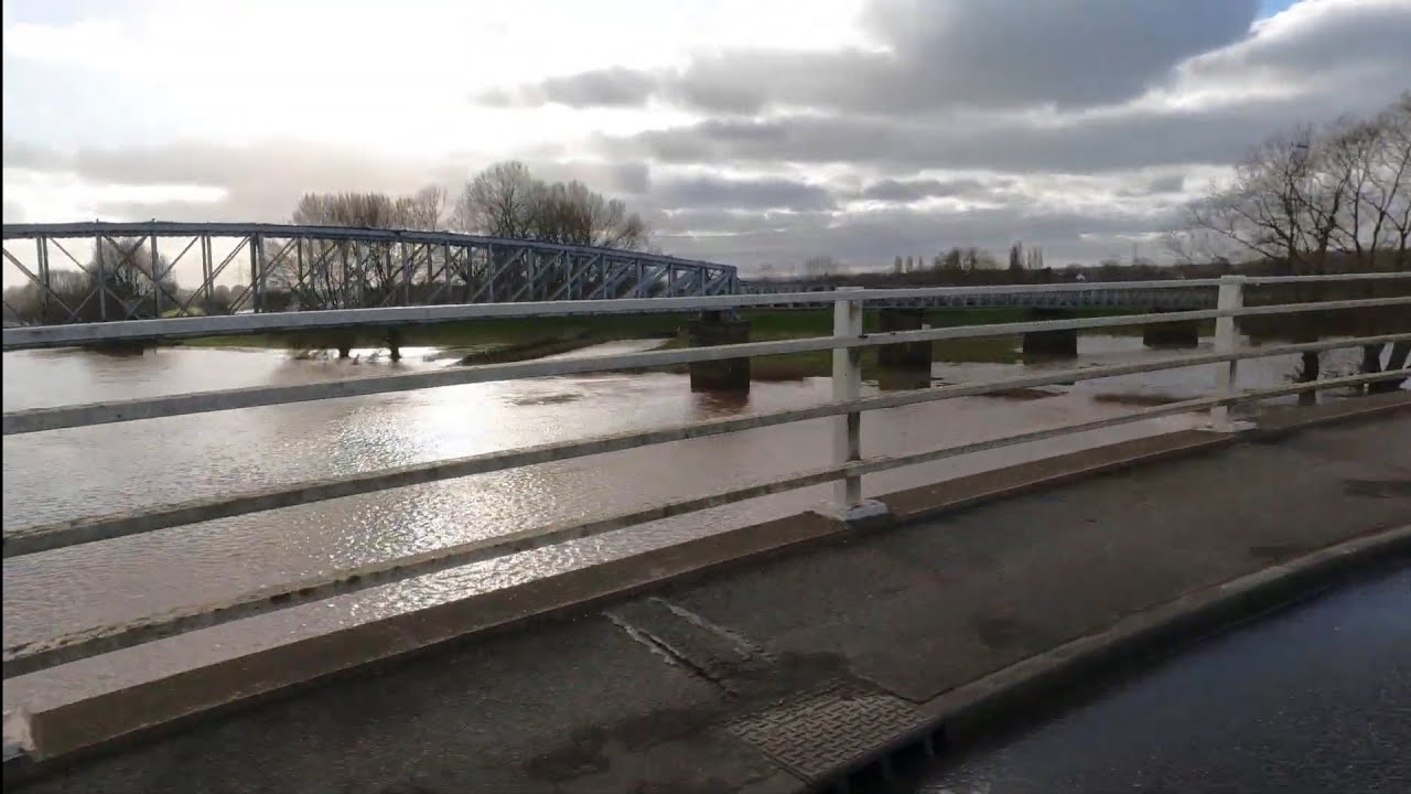 GSX S1000 GT Michelin Road 6 Double Bubble Screen