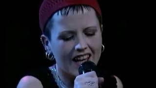 The Cranberries - Dreams (Live At Astoria, London, 1994) HD