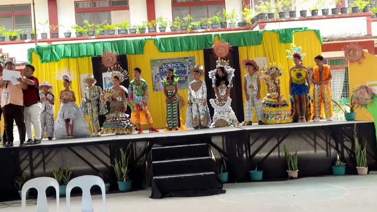 Trashsion Show Competition 2025| Science Technology Fair