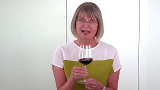 Jancis Robinson MW introduces one perfect wine glass suitable for every wine