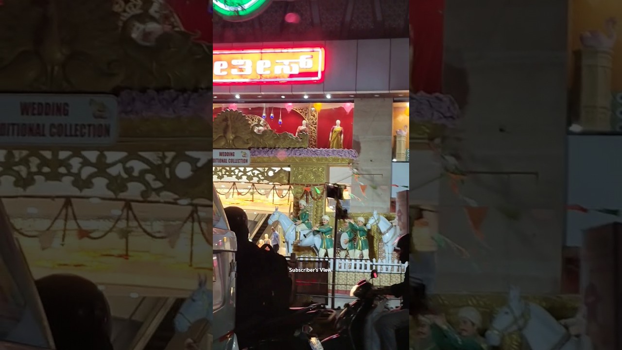 Majestic look of Pothys - Silk Sarees Bengaluru near Majestic 