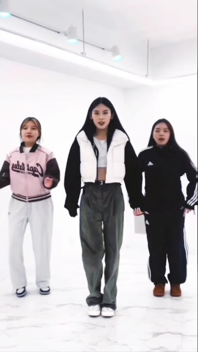 KOEUN (고은) (EX-SMROOKIES) - OMG by NewJeans (뉴진스) (DANCE VIDEO) 💗