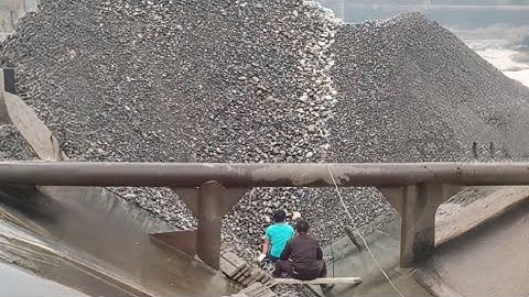 Barge Unloading 4890 Tons of Small Pebbles - Part 4 - Relaxing Flow Video - Vlog on the Barge
