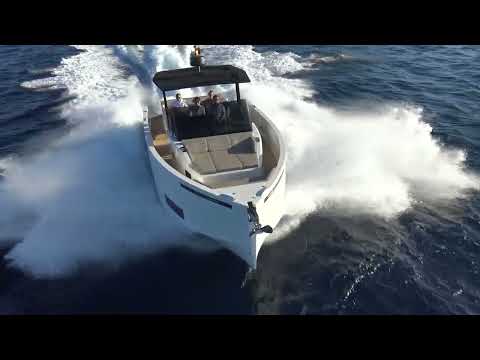 De Antonio Yachts