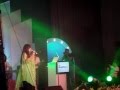 Shreya Ghoshal singing Jhalla Walla in Delhi