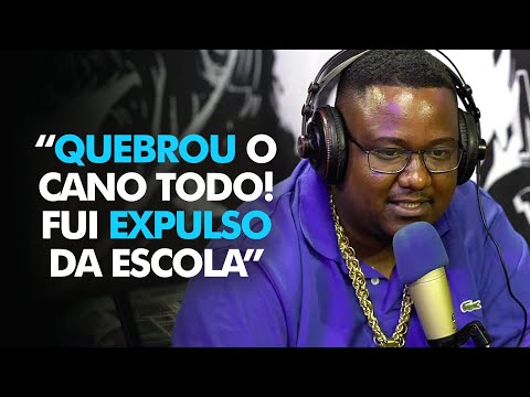 DEU RUIM, JOGUEI UMA BOMBA NO BANHEIRO DA ESCOLA!!