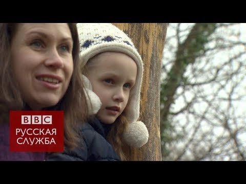 Видео: Я сосредоточен на принятии аутизма моей дочери - не лекарство