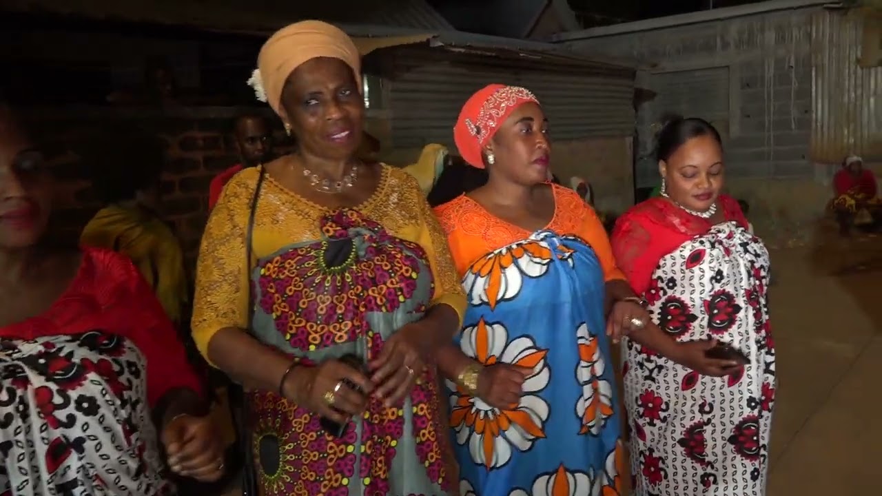 Wadaha de El-habibou & Raïssati association Nourou lihayati de Doujani