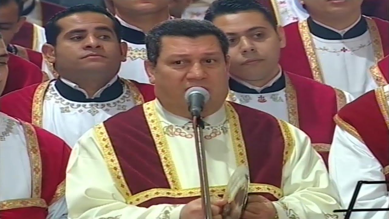 طاي شوري وهيتنيات قداس عيد الميلاد المجيد 2012 خورس الاكليريكية بقيادة المعلم ابراهيم عياد