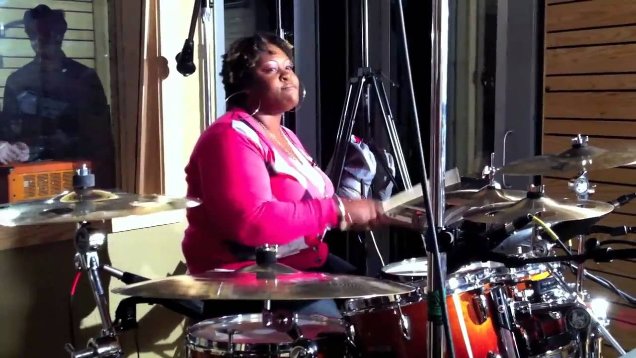 Urban Drumming Techniques Featuring JLatoiya YouTube