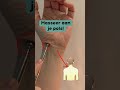 Stop met kneden in een pijnlijke nek.