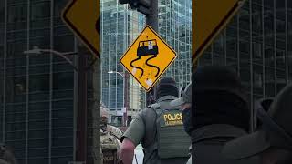 Border Patrol agents chase after cyclist downtown Chicago