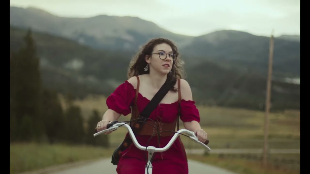 Lu Lagoon - Birds Fly West (Official Video)