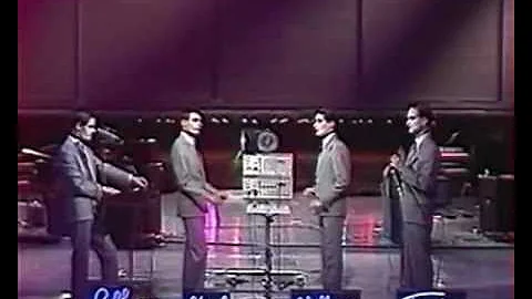 Kraftwerk - Radioactivity (French Tv 1978)