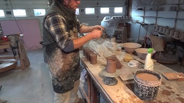SIMON LEACH POTTERY TV  - Speed handling tankards ! - Feb 4th