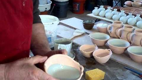 SIMON LEACH POTTERY - Glazing practical advice !  - march 27 