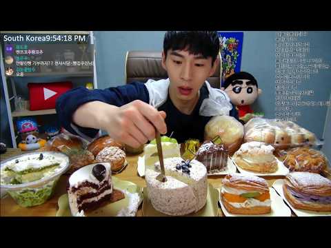 [Engsub] 밴쯔▼ 전국5대 빵집 나폴레옹 제과점 빵 11만원어치 먹방! Mukbang (Eating Show)