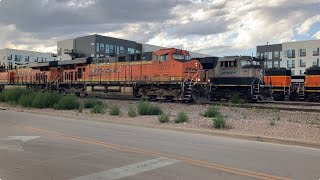 BNSF 6071 leads the H-DENLAU at Longmont