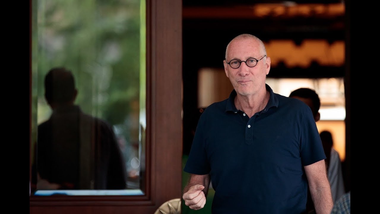 ESPN President John Skipper resigns, capping a tumultuous year for network