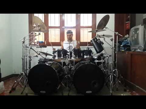 Kiss: - Nowhere To Run - "Drum Cover"