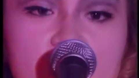 川村かおり 主演映画 『東京の休日』 Highlight Clip（パープル・ヘイズ篇）