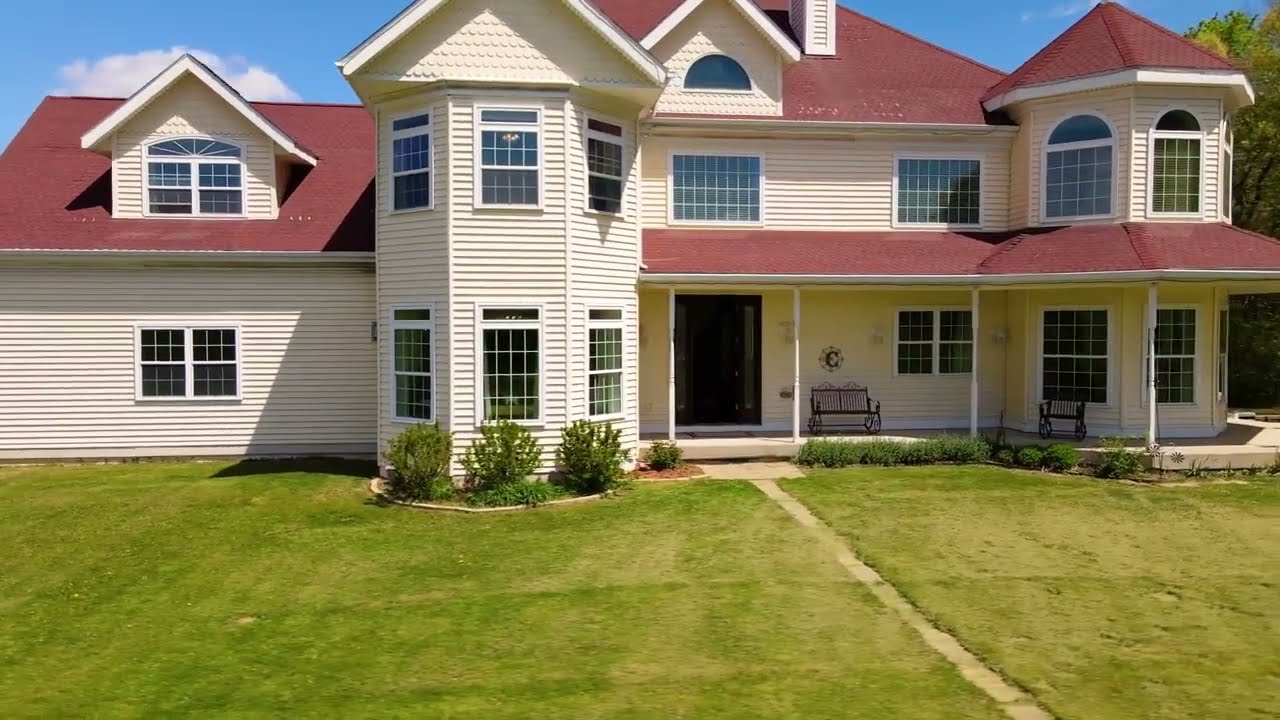 2222 County Road A Stoughton, WI 53589