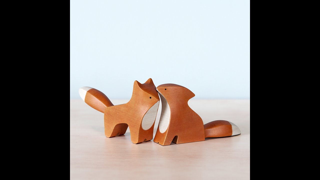 Guarda wooden fox su YouTube Guarda wooden fox su YouTube