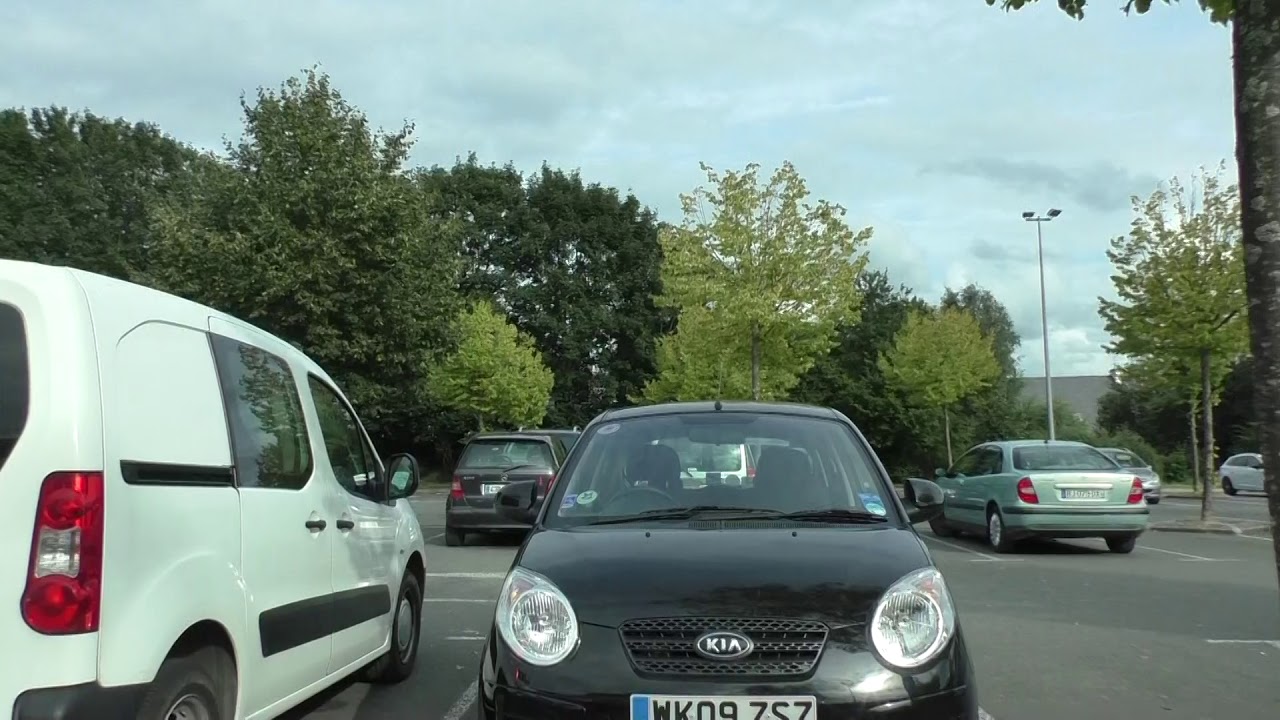 Driving Around 22160 Callac, Côtes d'Armor, Brittany, France 17th August 2017