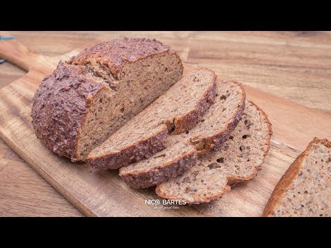 Low Carb Brot! Quinoa-Chiasamen Brot selbst gebacken! Glutenfrei und reich an Folsäure :). 