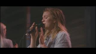 Tremble   Our Father ( Spontaneous ) - UPPERROOM