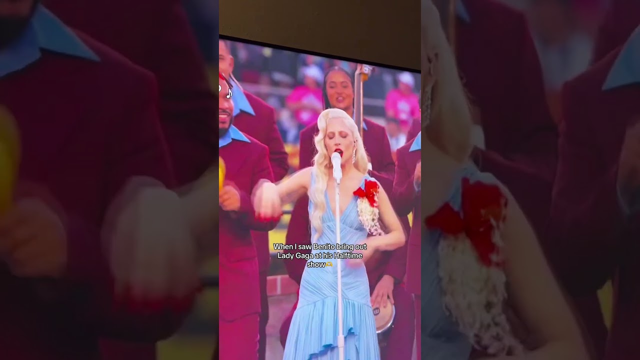 А кто еще обожал его культовое выступление в перерыве матча?! 