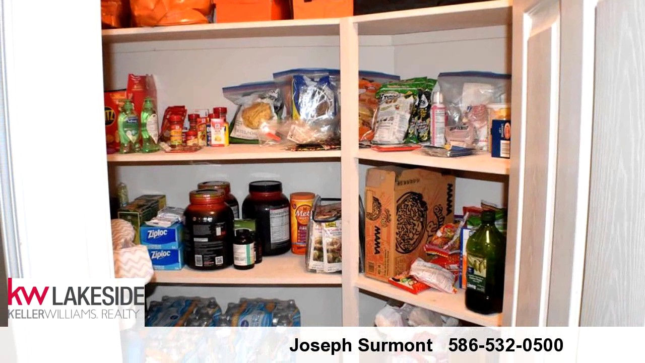 Property for sale - 4096 Clear Spring Ct, Shelby Twp, MI 48316