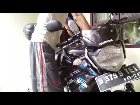 Tester busi iridium NGK untuk vixion advance. 