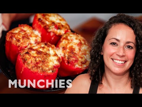 Video: Juicy Stuffed Peppers