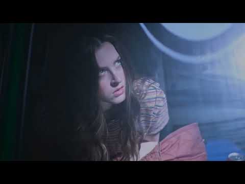 Close Encounter Trailer (Short Film) for Another Hole in the Head film festival 2025