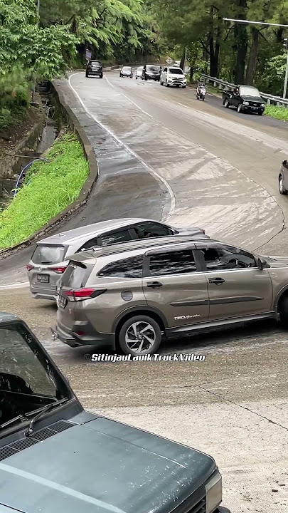 New Avanza Kesulitan Melintasi Tanjakan Sitinjau Lauik