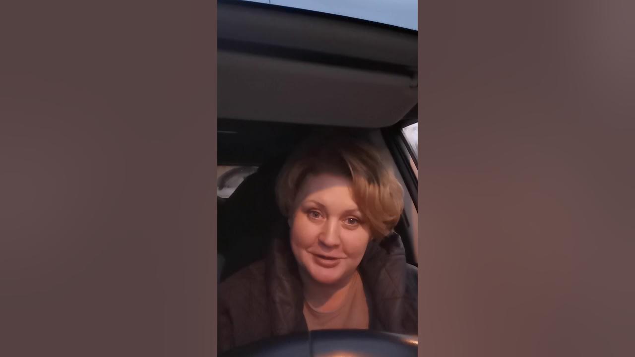 авиакатастрофа египет 2015 тела погибших. женщины 31 октября. женщины 31 октября. календарь 31 october. трагедия над синайским полуостровом 2015.