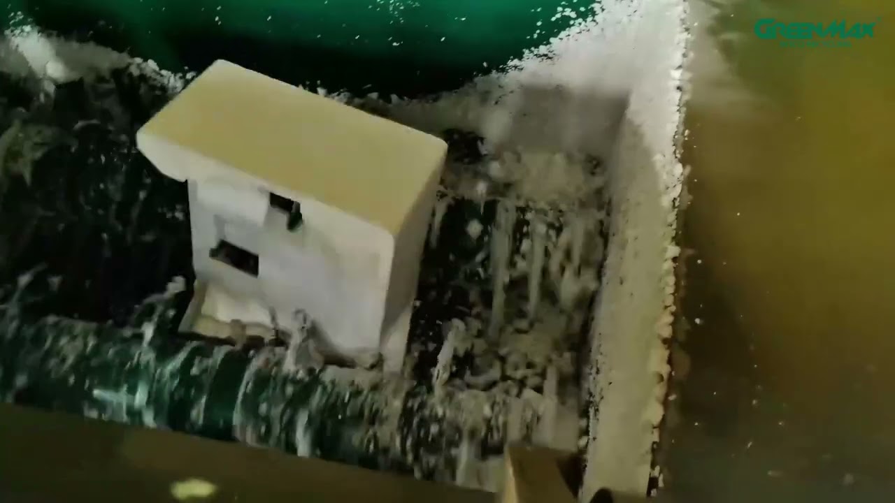 EPS compactor ready to go to Chile to recycle Plumavit buoys and fish boxes