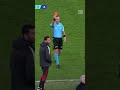 Jose Mourinho sieht Rot, Wasser ist nass
